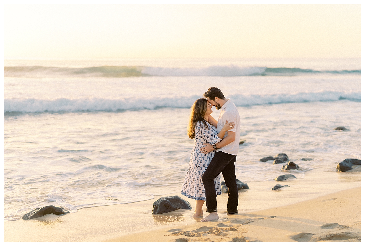 Oahu sunset couples photos