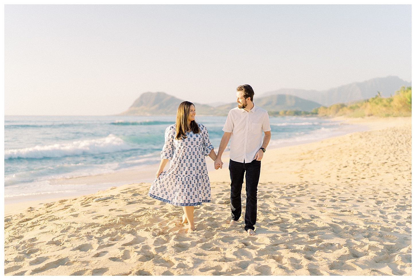 Oahu Hawaii couples photographer