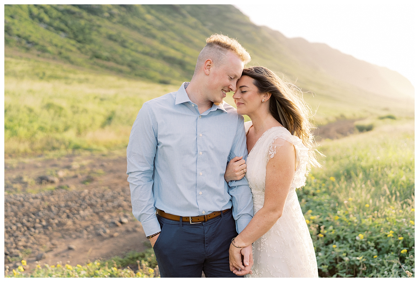 Oahu Hawaii Couples Photographer