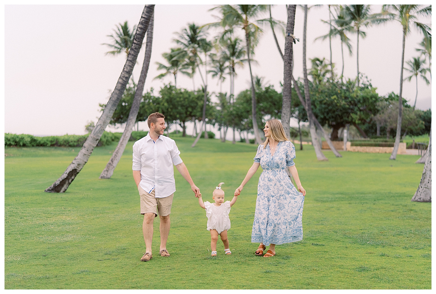 Aulani Family Portrait Photographer