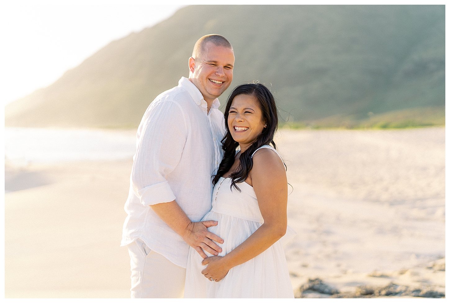 Oahu Hawaii Maternity Photographer