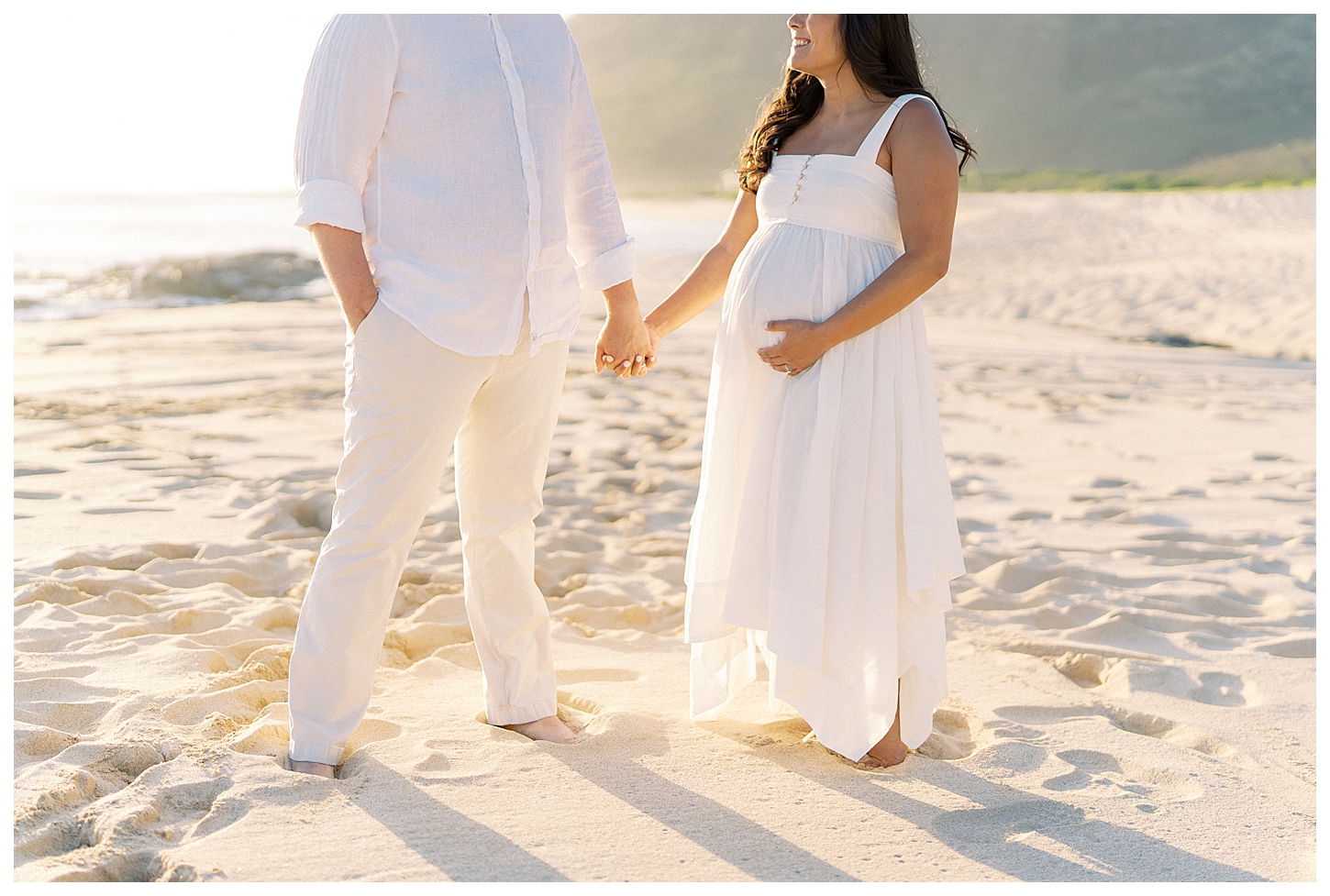 Oahu Hawaii Maternity Photographer